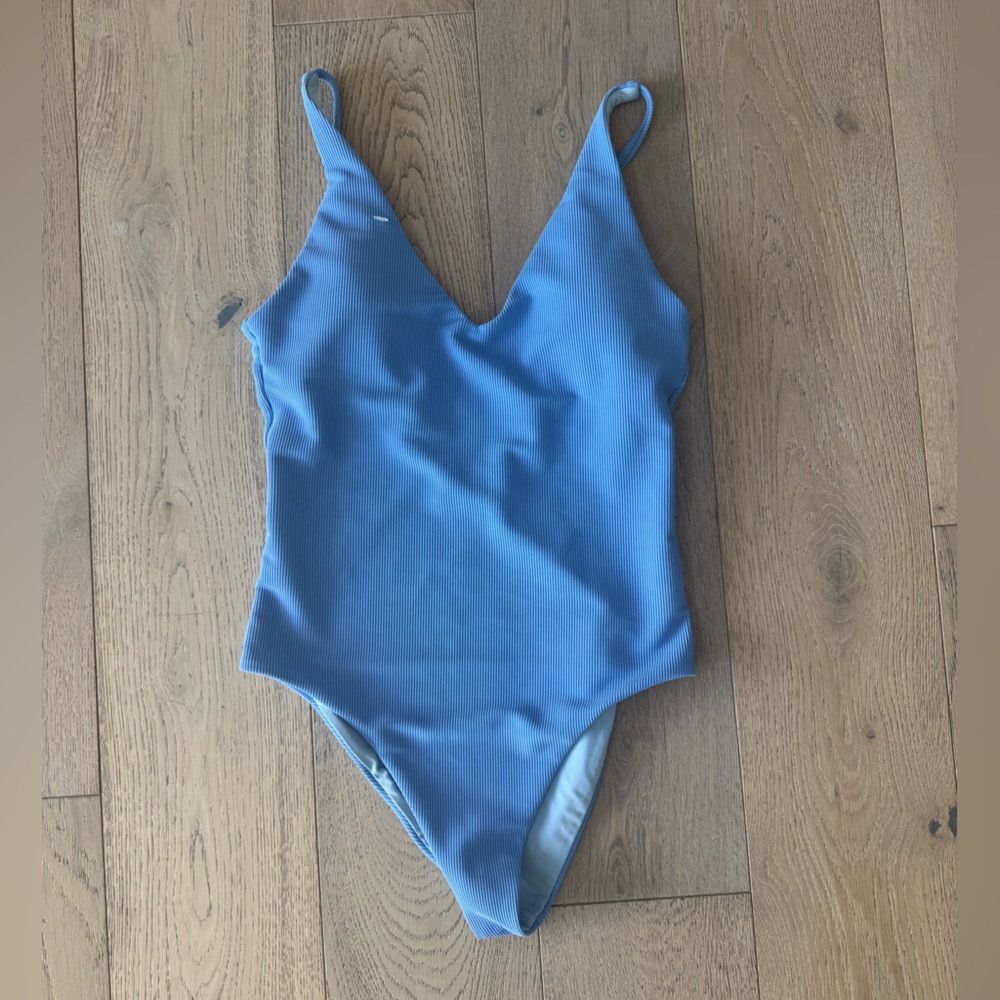 Beach Riot Reese One Piece Swimsuit: Size Xs Alps Blue